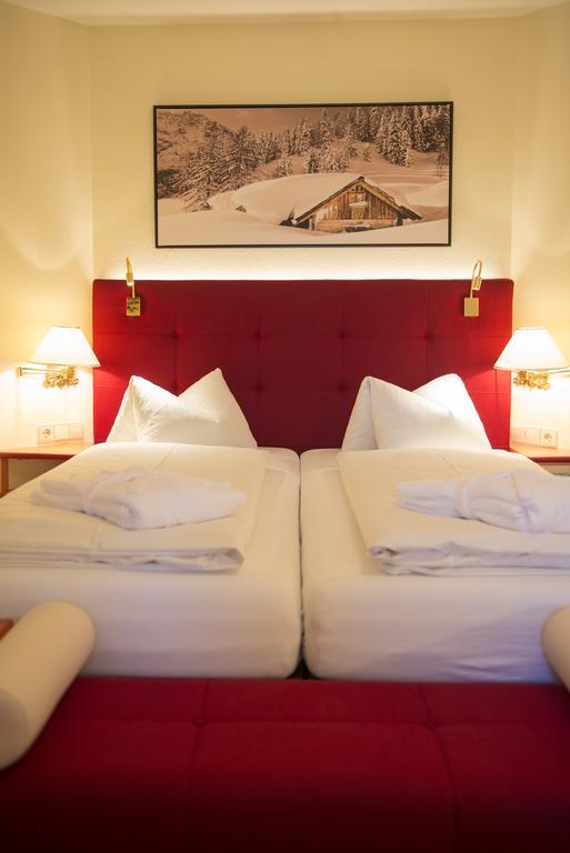 Hotel Zum Jungen Roemer Radstadt Szoba fotó