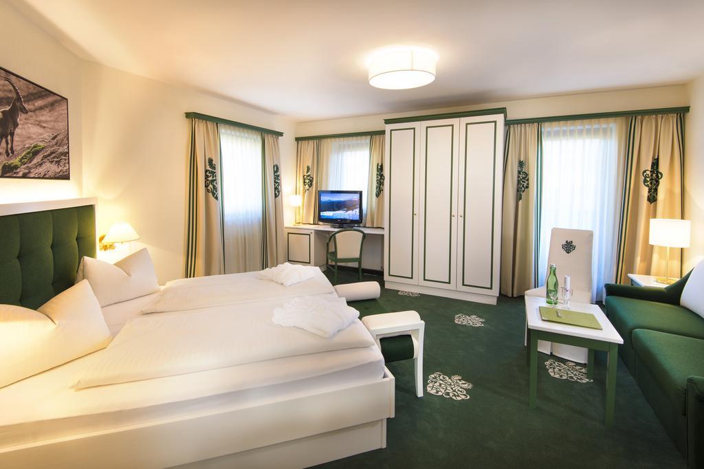 Hotel Zum Jungen Roemer Radstadt Kültér fotó
